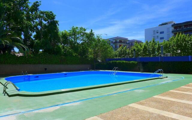 Apartamentos Alboran 24