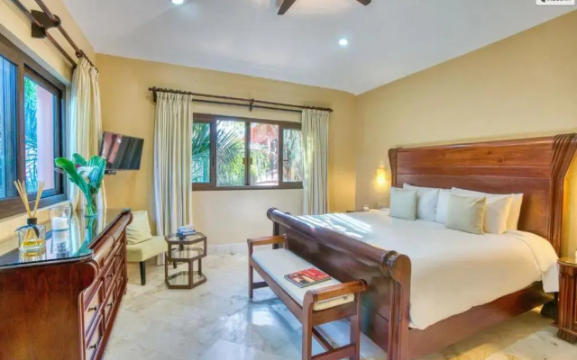 Mansion Villa in Soliman Bay for 34 guests!