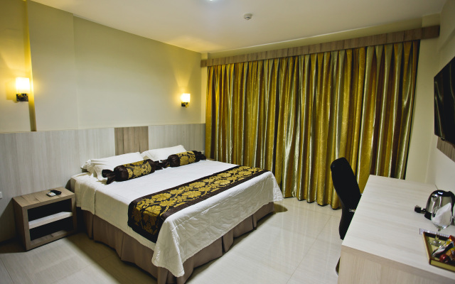 Megal Suites Hotel