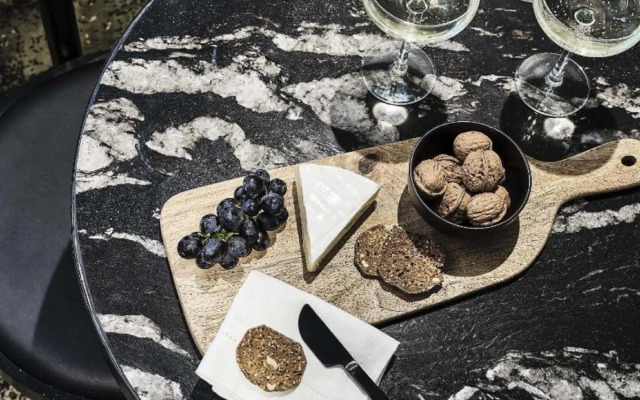 Melbourne City Apartment Hotel