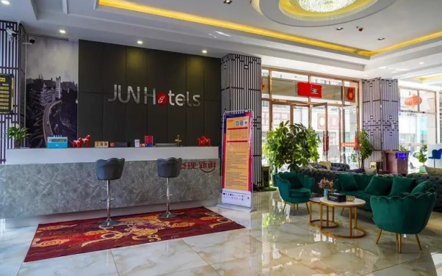 Jun Hotel Shaanxi Shuozhou Huairen Xintiandi Shopping Plaza