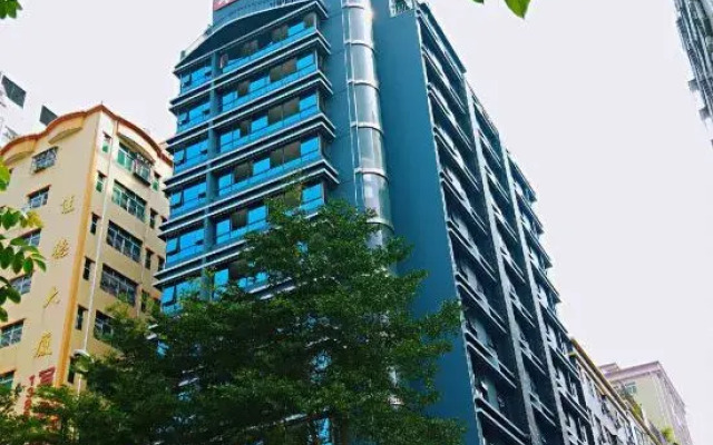 Yahao Garden Hotel (Shenzhen Songgang Metro Station)