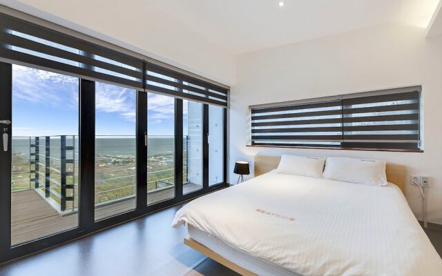 Uljin Beatrice Pool Villa