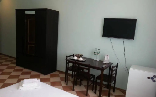 Sanivan Guest House