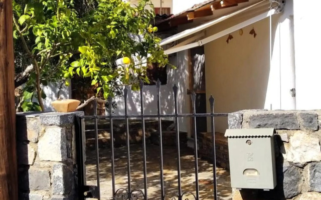 Traditional House in Elounda