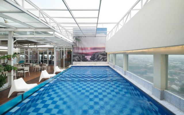 Grand Tebu Hotel