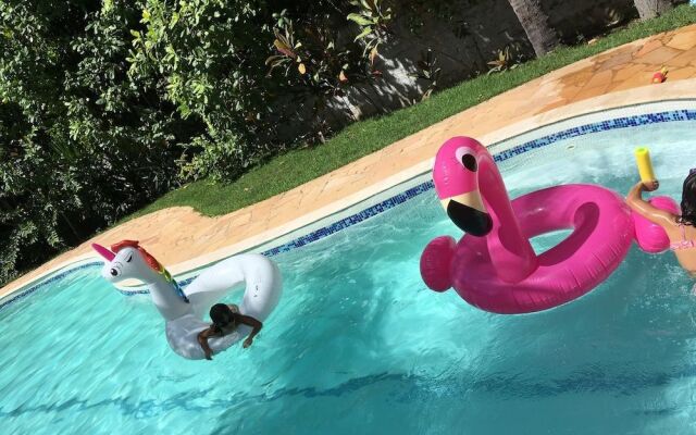 Pousada Araçás Village