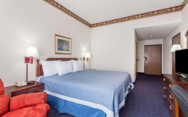 Jesup Inn & Suites