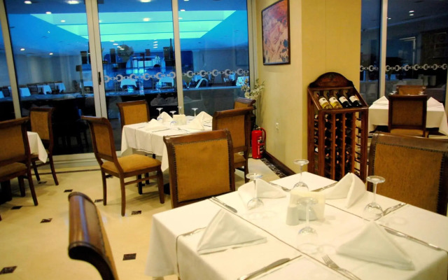 Topkapi Inter Istanbul Hotel