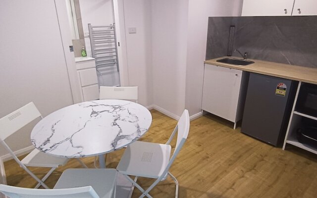 The Berri Bubble Lodge