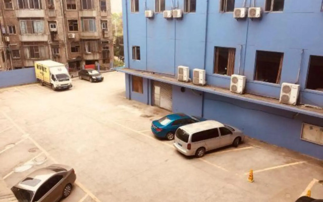 Qingjiang Express Hotel