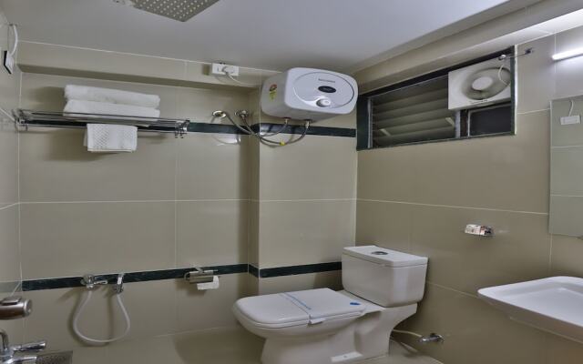 Collection O 12462 Hotel Shiv Inn