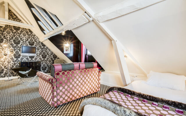 Hôtel du Petit Moulin, Haute Couture hotel by Lacroix