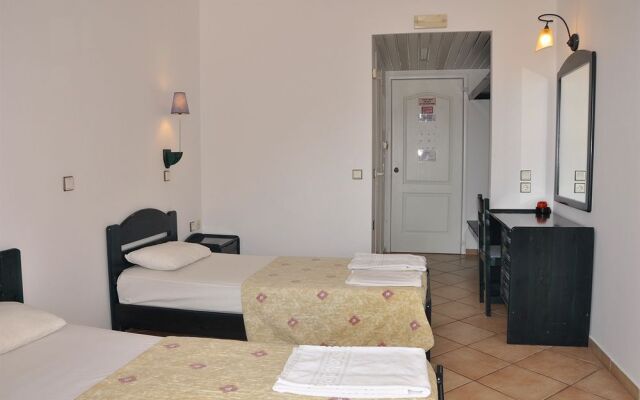 The Pink Palace Hotel & Hostel