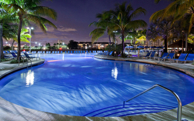 Doubletree Resort by Hilton Hollywood Beach