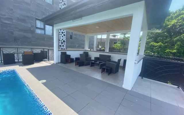 Home Xperience Luxury Apartments