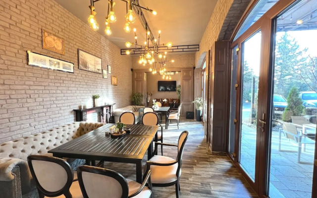 Hotel Boutique 5 Continents