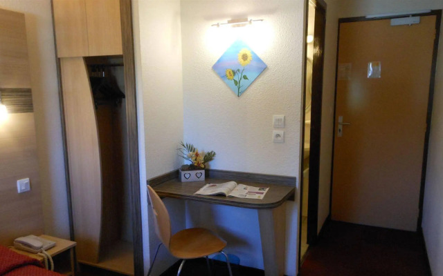 Hotel The Originals Annecy Nord (ex P'tit-Dej Hotel)