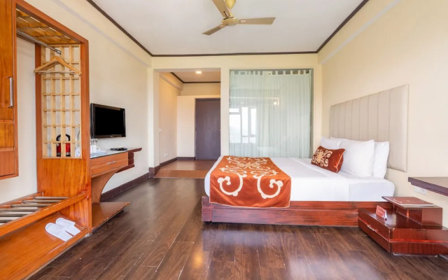 Summit Lillium Hotel & Spa