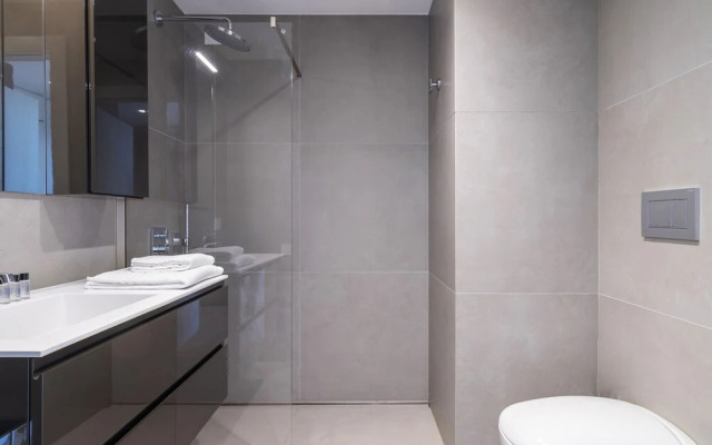 easyhomes - Central Tower