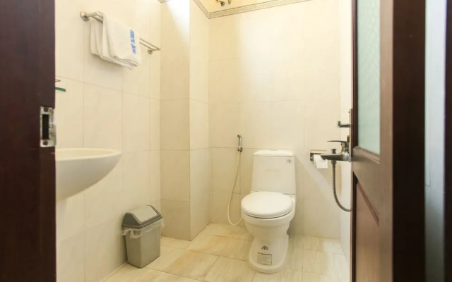 OYO 810 My Khe Hotel