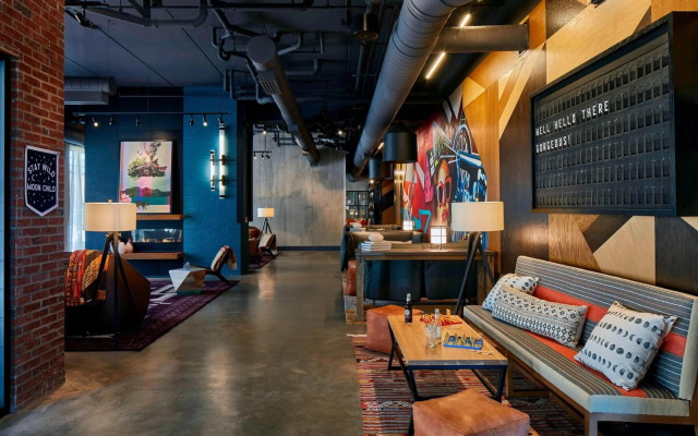 Moxy Chattanooga Downtown