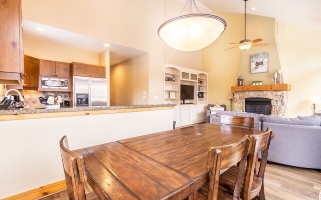 Settler's Creek by Summit County Mountain Retreats