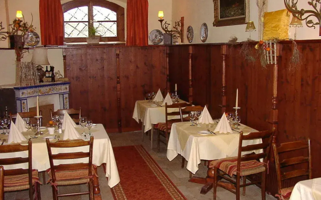 Schlosshotel Burgstall