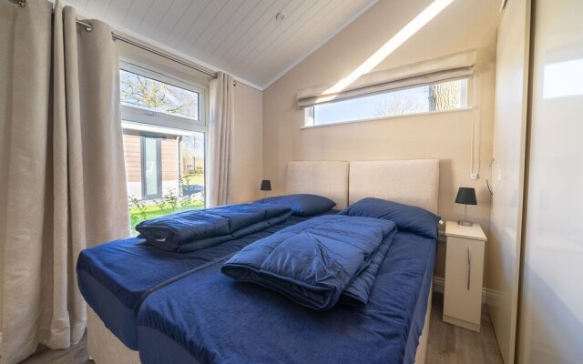 Modern Chalet With Combi Microwave Efteling At 2Km