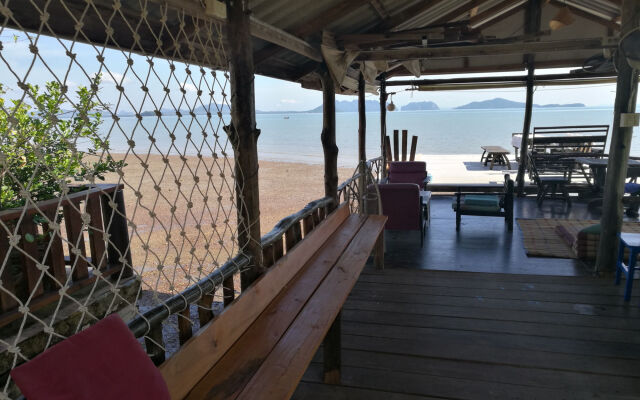 Sriraya Guesthouse