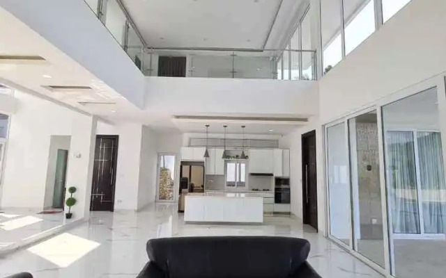 Villa Montana Sense Sentul