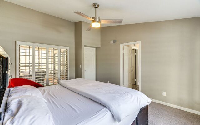 Pet-friendly Scottsdale Home w/ Screened Porch!