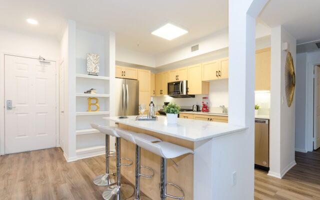 VIP LA Hollywood 5 BD Famous Suite