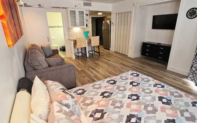 Premium Condos near Universal Studios