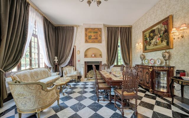 Le Petit Château De Barbizon