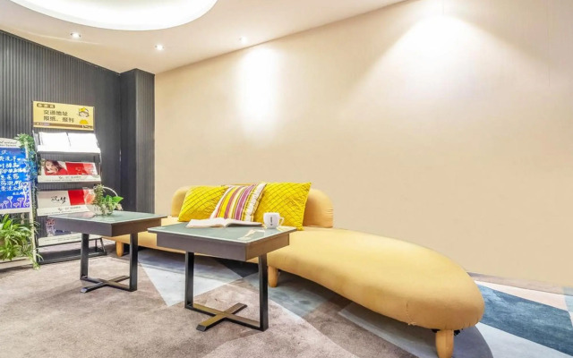 Manfei Apartment (Foshan Nanhai Baide Plaza Shop)