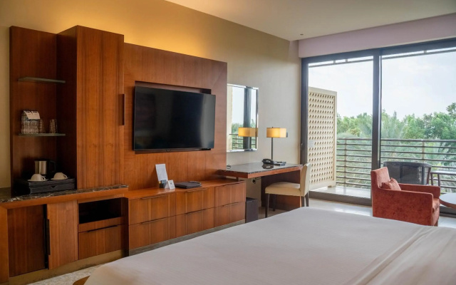 VOGO Abu Dhabi Golf Resort & Spa