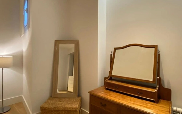 The Balconies I Apartment With Three Balconies in Malasana