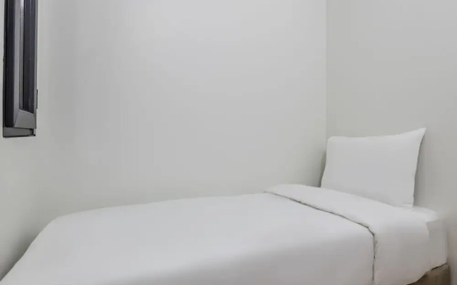 Central and Modern 2 1 Flat in Sisli