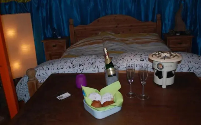 Mobo yurt