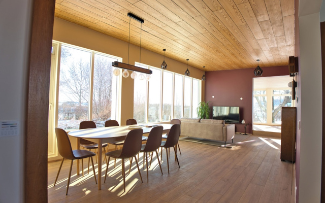 Ægissíða - Renovated Country House
