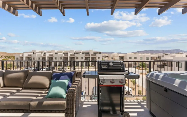 Periwinkle Sky 3 Bedroom Condo