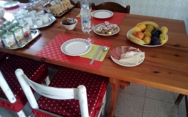 Free Zone Bed and Breakfast