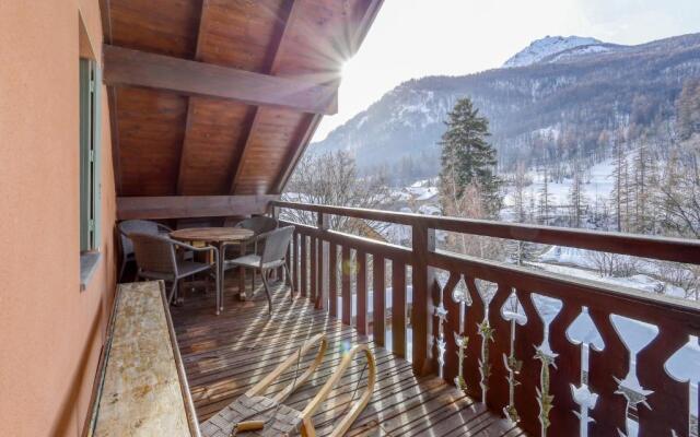 AMAZING LUXURY FLAT FOOT OF THE PISTE LUC AlPHAND 80M2