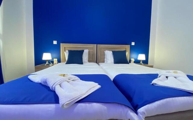Patras Blue Suite