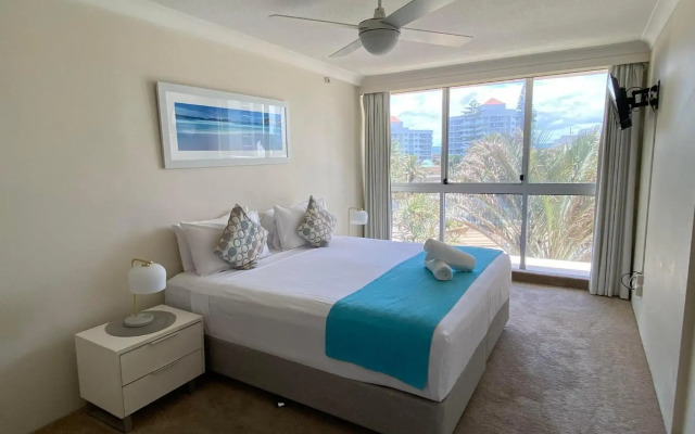 Hi Surf Beachfront Resort Apartments
