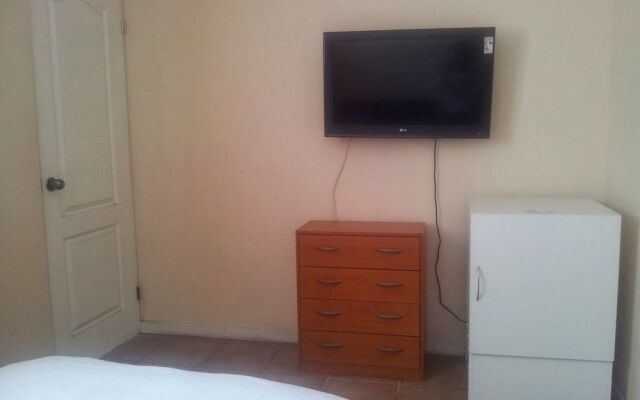 Hostal 1127