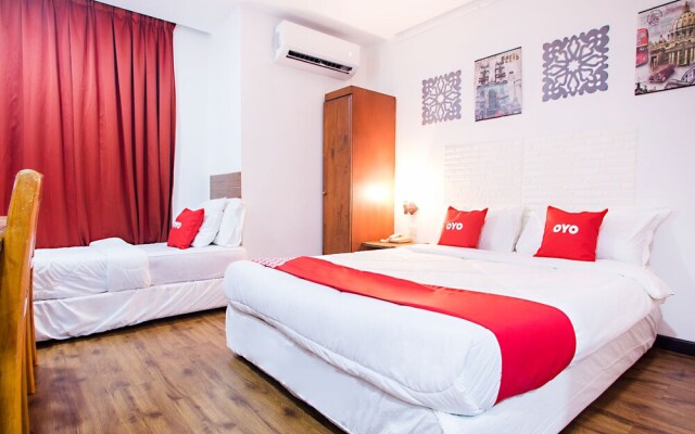 OYO 43963 T Signature Hotel