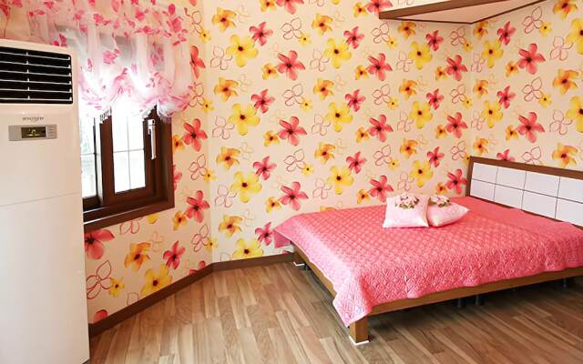 Seosan Sunrise Beach Pension