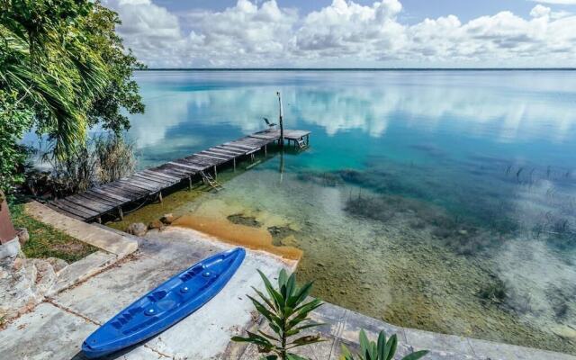 Villa Santuario Lake Front Oasis